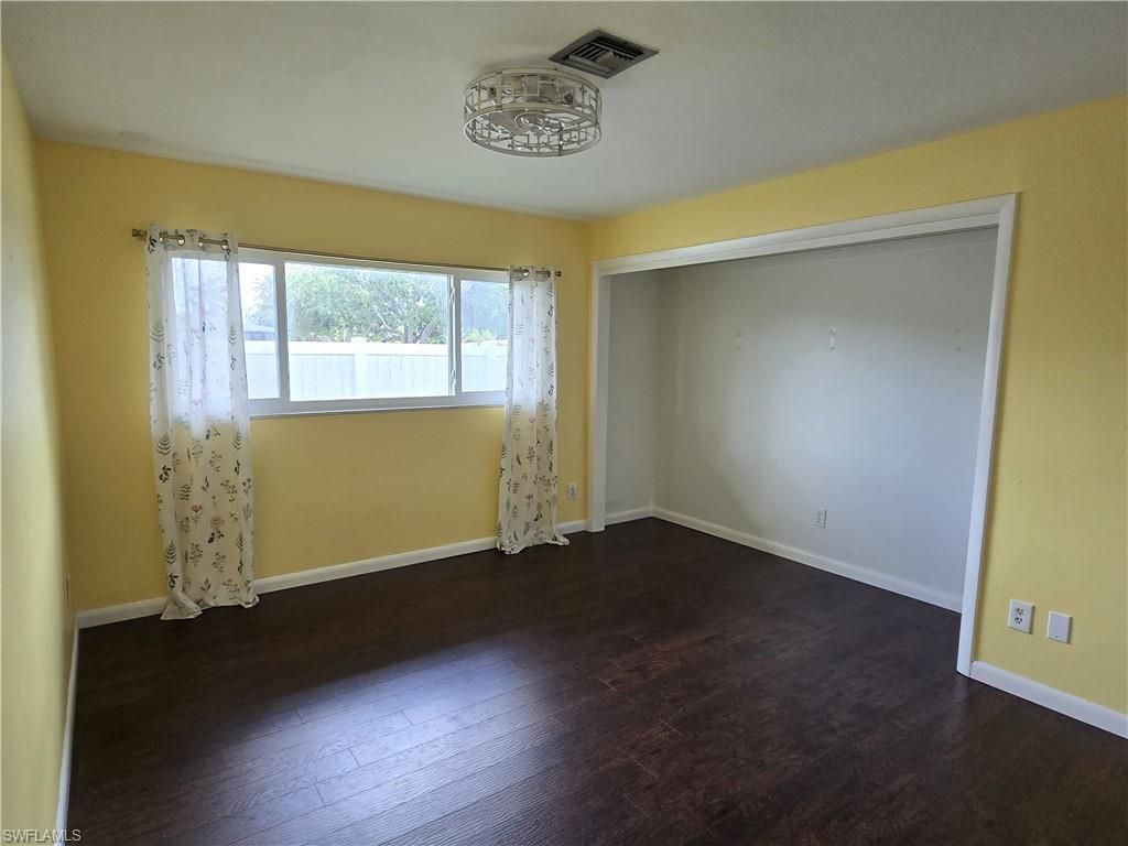 8512 Chatham St, Fort Myers, FL 33907 Photo