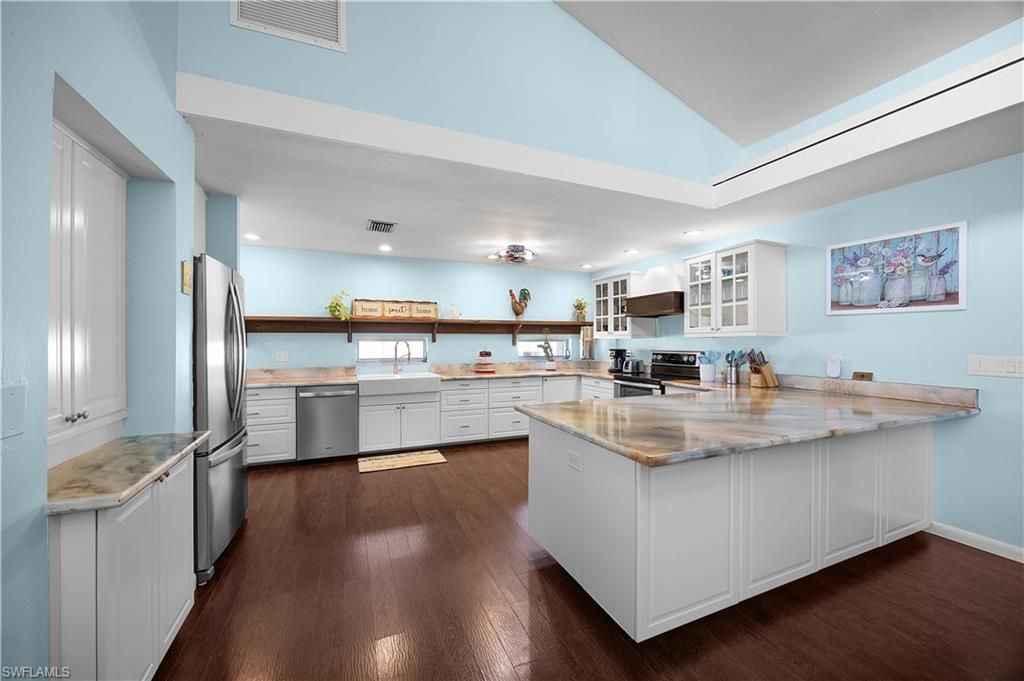 8512 Chatham St, Fort Myers, FL 33907 Photo