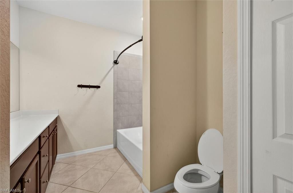 10285 Via Colomba Cir, Fort Myers, FL 33966 Photo