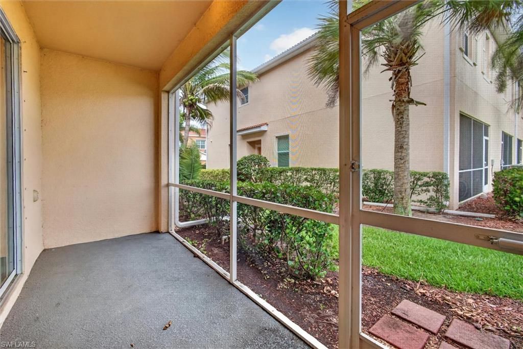10285 Via Colomba Cir, Fort Myers, FL 33966 Photo