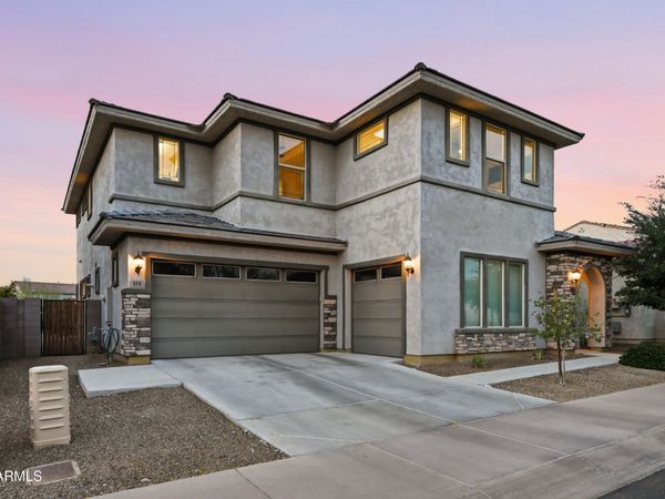 114 E PASARO Drive, Phoenix, AZ 85085