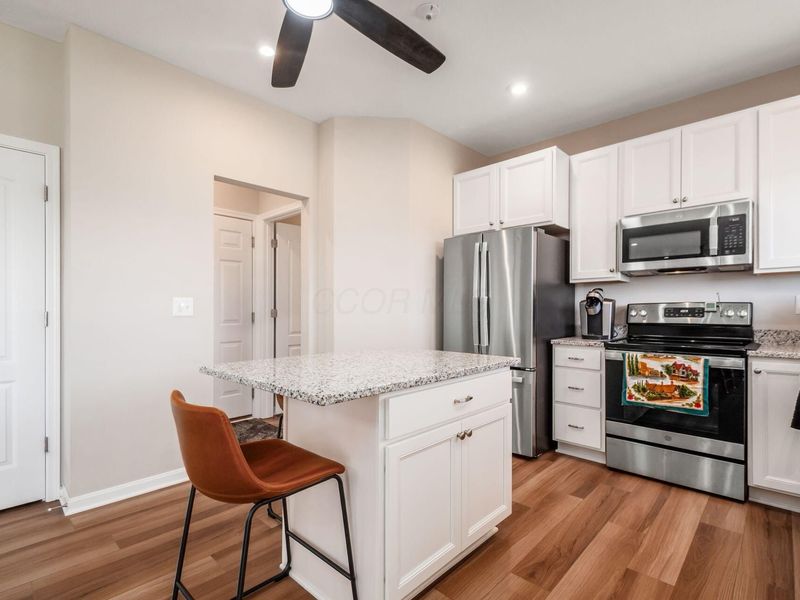 8154 Cherry Birch Drive, Tipp City, OH 45371 Photo 10