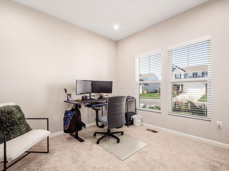 8154 Cherry Birch Drive, Tipp City, OH 45371 Photo 12