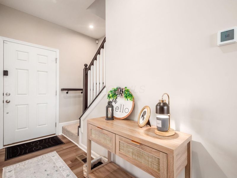 8154 Cherry Birch Drive, Tipp City, OH 45371 Photo 2