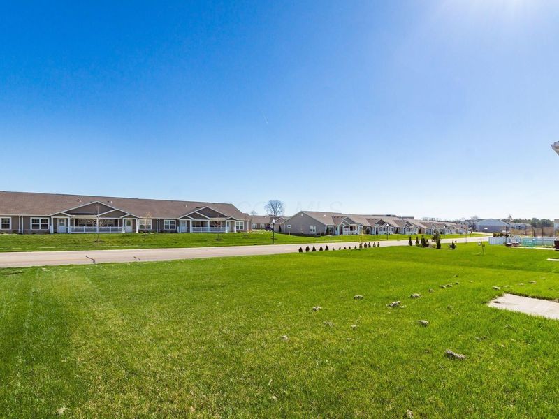 8154 Cherry Birch Drive, Tipp City, OH 45371 Photo 32