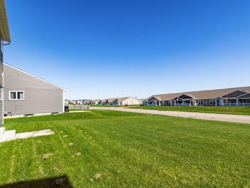 8154 Cherry Birch Drive, Tipp City, OH 45371 Photo 33