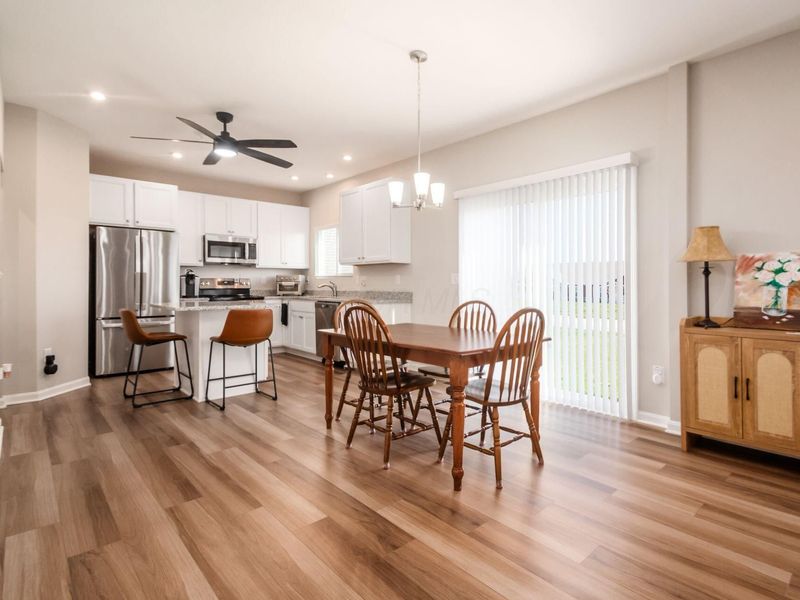 8154 Cherry Birch Drive, Tipp City, OH 45371 Photo 6