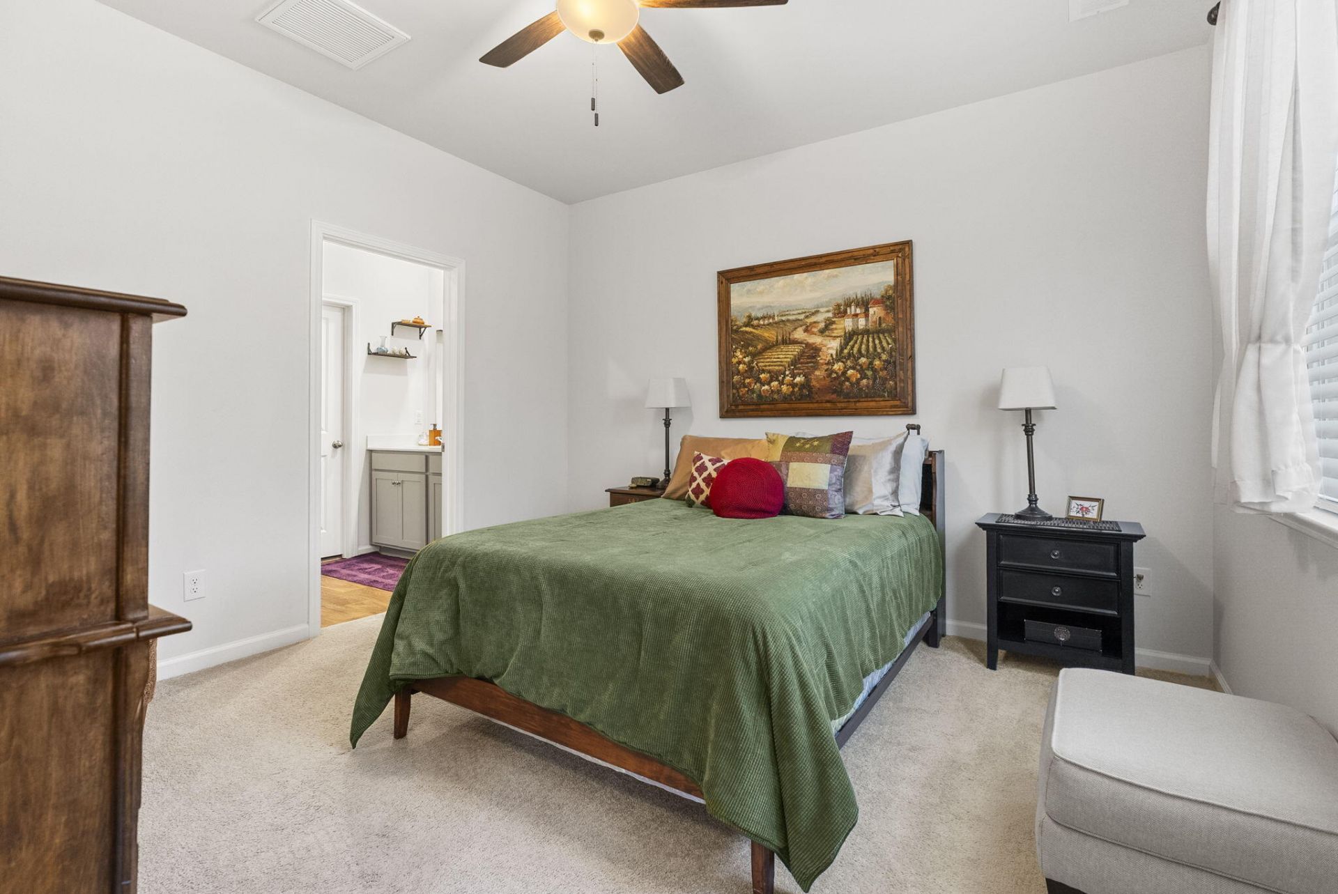 162 Oakwood Boulevard Photo 20
