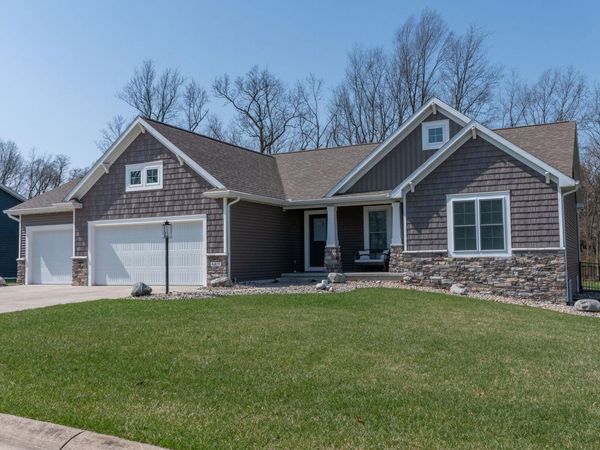 54825 Black Oak Drive, Bristol, IN 46507