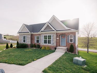 6041 Winning Colors, Richmond, KY 40475