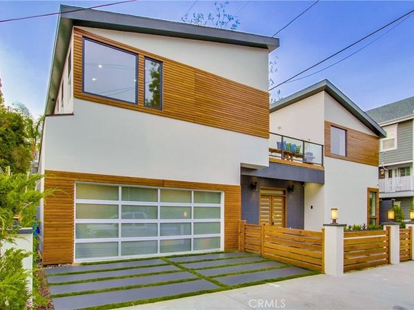 11645 Woodbridge Street, Studio City, CA 91604