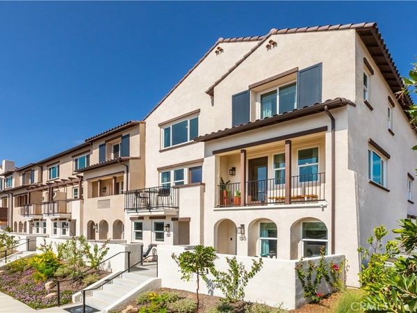 111 Evergreen Lane, Claremont, CA 91711