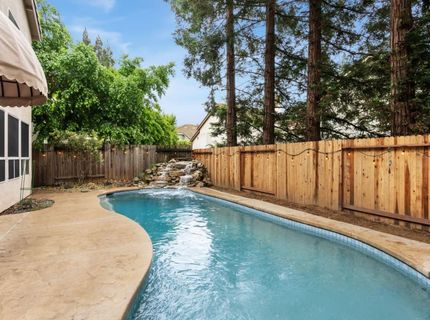 3220 Camelot Dr, Rocklin, CA 95765 Photo