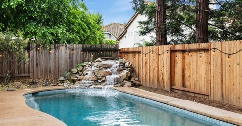 3220 Camelot Dr, Rocklin, CA 95765 Photo