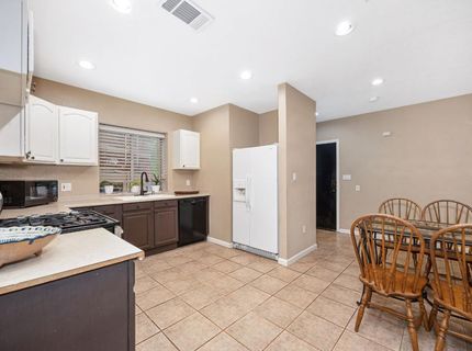 10111 Cavalletti Dr, Sacramento, CA 95829 Photo