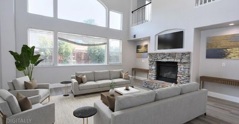 451 Hawkcrest Cir, Sacramento, CA 95835 Photo