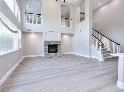 451 Hawkcrest Cir, Sacramento, CA 95835 Photo