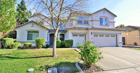 451 Hawkcrest Cir, Sacramento, CA 95835 Photo
