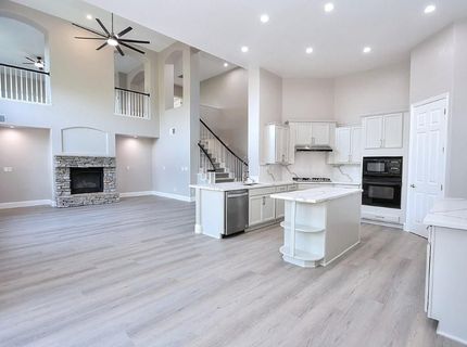 451 Hawkcrest Cir, Sacramento, CA 95835 Photo