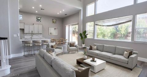 451 Hawkcrest Cir, Sacramento, CA 95835 Photo