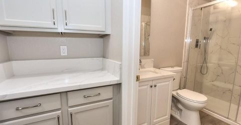 451 Hawkcrest Cir, Sacramento, CA 95835 Photo