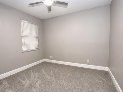 451 Hawkcrest Cir, Sacramento, CA 95835 Photo