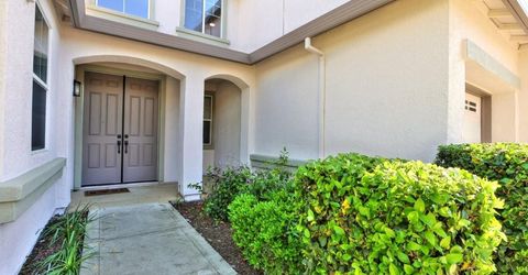 451 Hawkcrest Cir, Sacramento, CA 95835 Photo