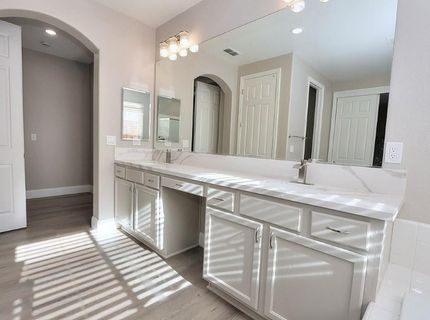 451 Hawkcrest Cir, Sacramento, CA 95835 Photo