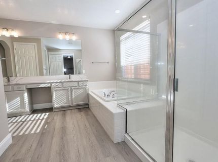 451 Hawkcrest Cir, Sacramento, CA 95835 Photo