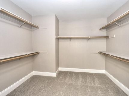 451 Hawkcrest Cir, Sacramento, CA 95835 Photo