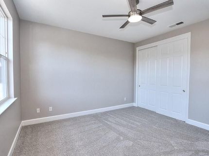 451 Hawkcrest Cir, Sacramento, CA 95835 Photo