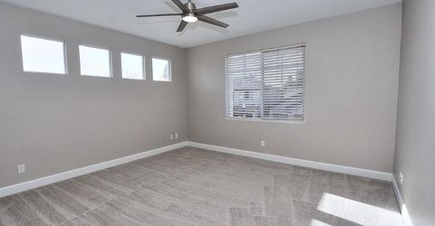 451 Hawkcrest Cir, Sacramento, CA 95835 Photo