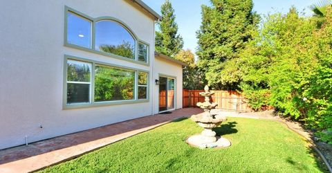 451 Hawkcrest Cir, Sacramento, CA 95835 Photo