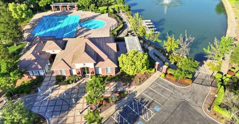 451 Hawkcrest Cir, Sacramento, CA 95835 Photo