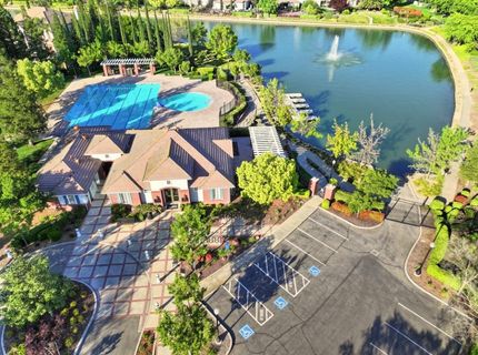 451 Hawkcrest Cir, Sacramento, CA 95835 Photo