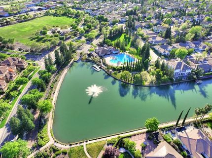 451 Hawkcrest Cir, Sacramento, CA 95835 Photo