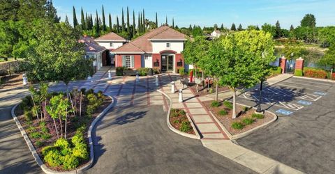 451 Hawkcrest Cir, Sacramento, CA 95835 Photo