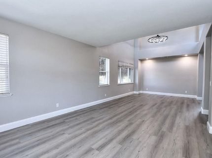 451 Hawkcrest Cir, Sacramento, CA 95835 Photo