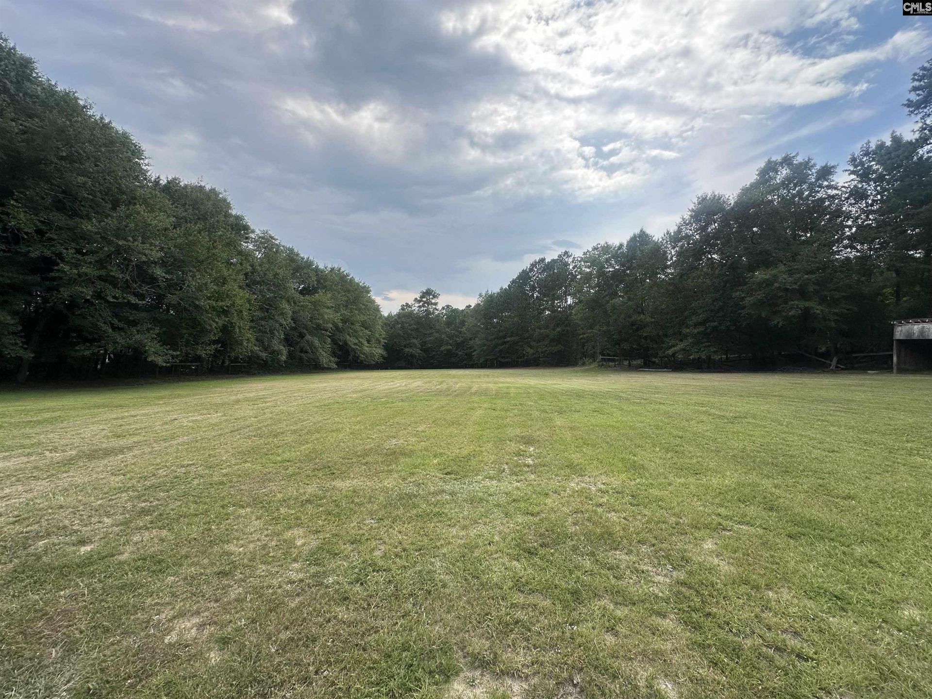 8 Pine Top Road  Photo 4