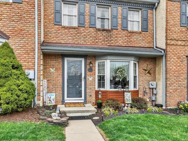 59 WINCHESTER COURT, READING, PA 19606