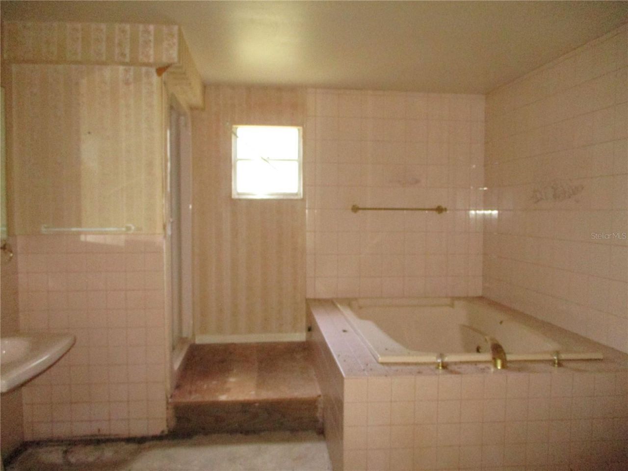 8751 NW 173rd Street , Fanning Springs, FL 32693 Photo