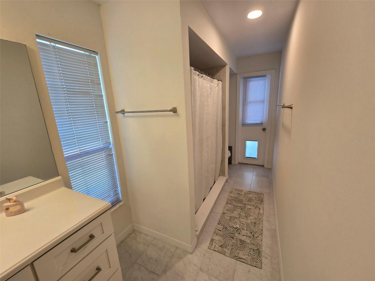 8629 Granada Boulevard, Orlando, FL 32836 Photo