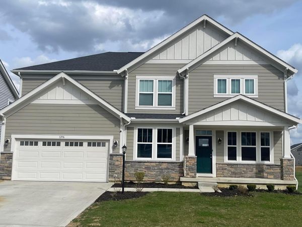 12196 Taylors Way , Pickerington, OH 43147