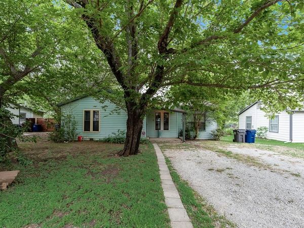 6737 Lakeside Drive, Lake Worth, TX 76135