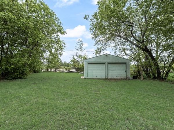 6737 Lakeside Drive, Lake Worth, TX 76135