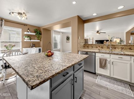 9514 Autumn Leaf Way, Reno, NV 89506 Photo