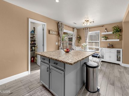 9514 Autumn Leaf Way, Reno, NV 89506 Photo