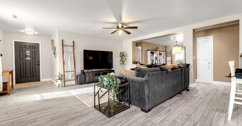 9514 Autumn Leaf Way, Reno, NV 89506 Photo