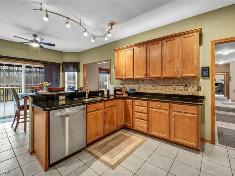 1175 Aurora Hill Drive, Aurora, OH 44202 Photo 10