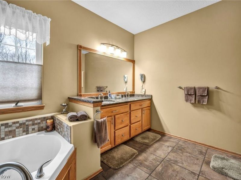 1175 Aurora Hill Drive , Aurora, OH 44202 Photo 19